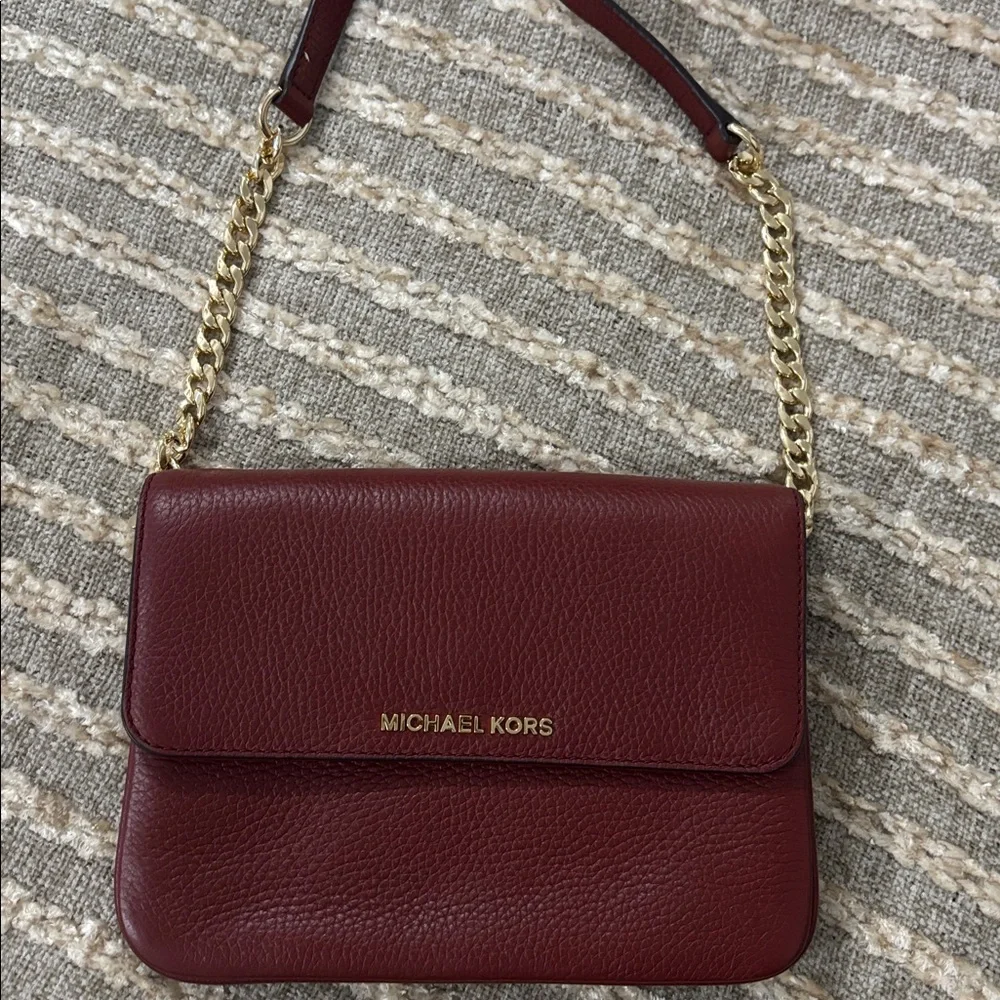 Michael Kors Cherry Bedford Pebbled‎ Leather Crossbody Bag Purse NWOT